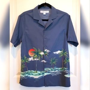 ON Untuck Short Sleeve Button Down Shirt